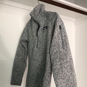 patagonia quarter zip!